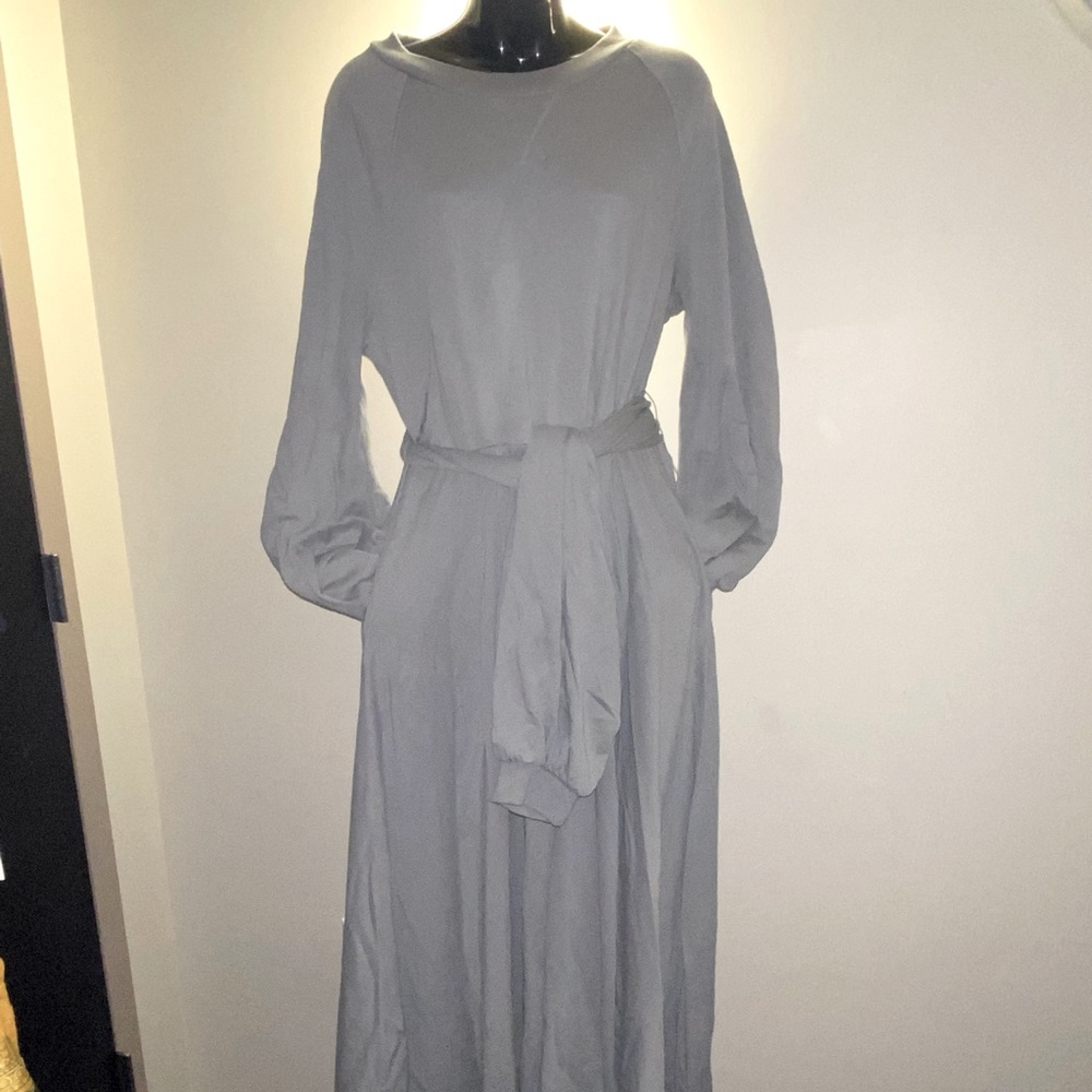 🏷4 for $60 🏷Sweater Dress